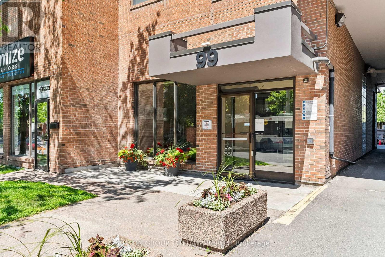 702 - 99 HOLLAND AVENUE, Ottawa, Ontario