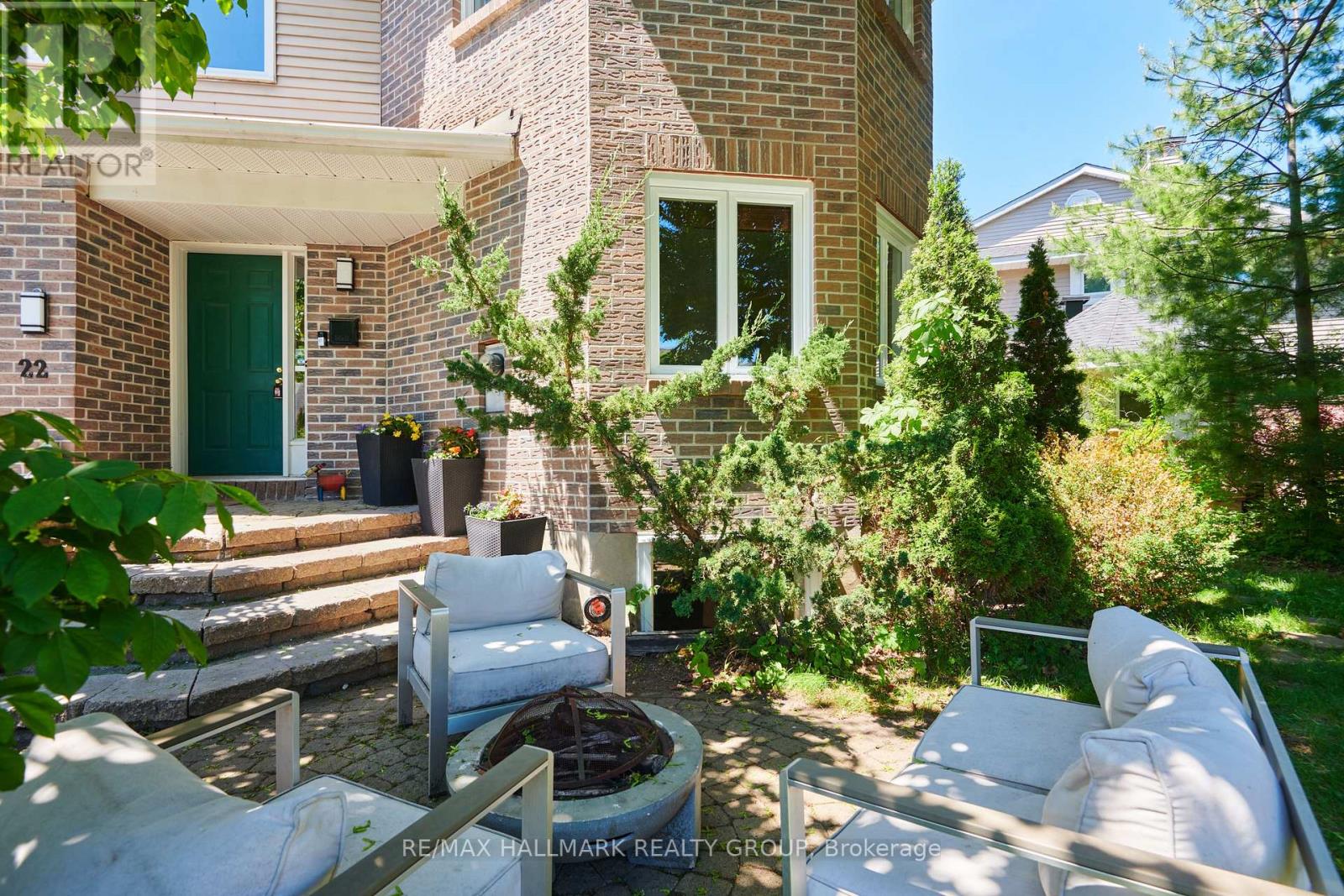 22 Terrace Drive, Ottawa, Ontario  K2H 9N2 - Photo 3 - X13239382