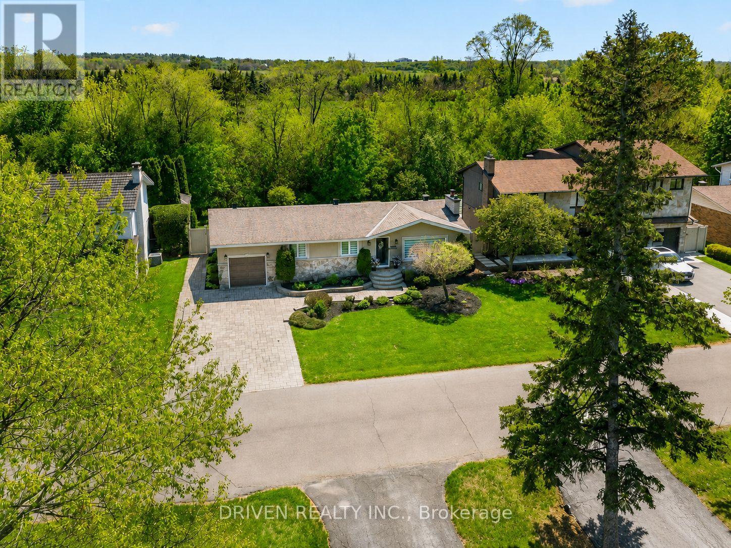 50 Aero Drive, Ottawa, Ontario  K2H 5E4 - Photo 2 - X13239854