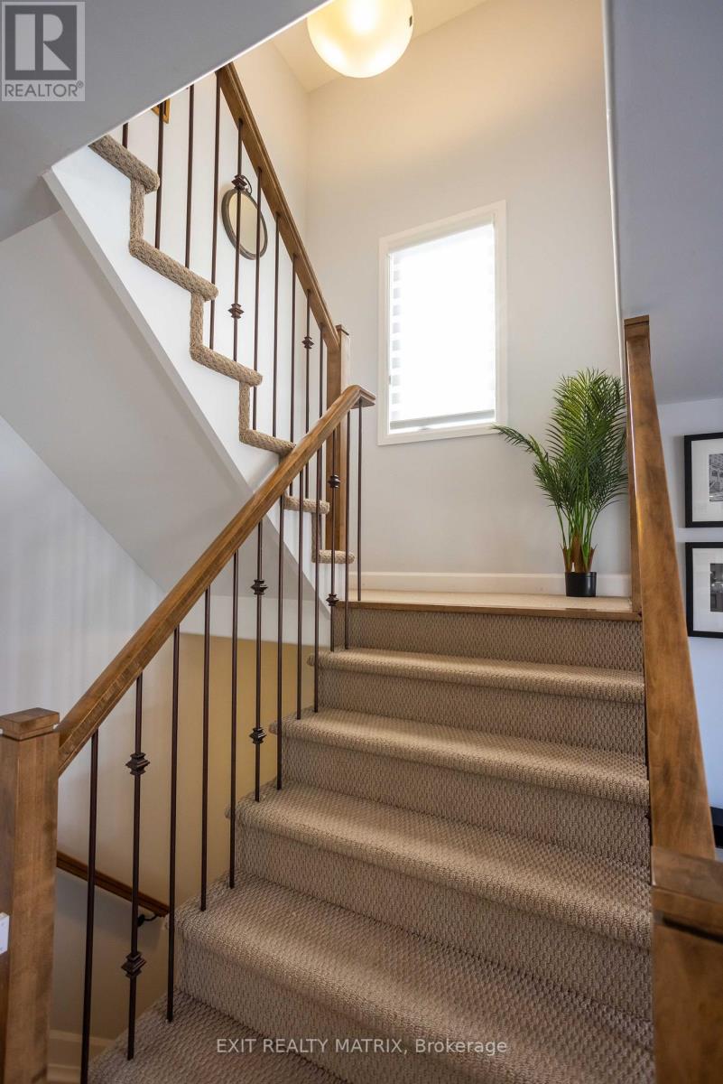 273 Central Park Boulevard, Russell, Ontario  K4R 0E9 - Photo 15 - X13239924
