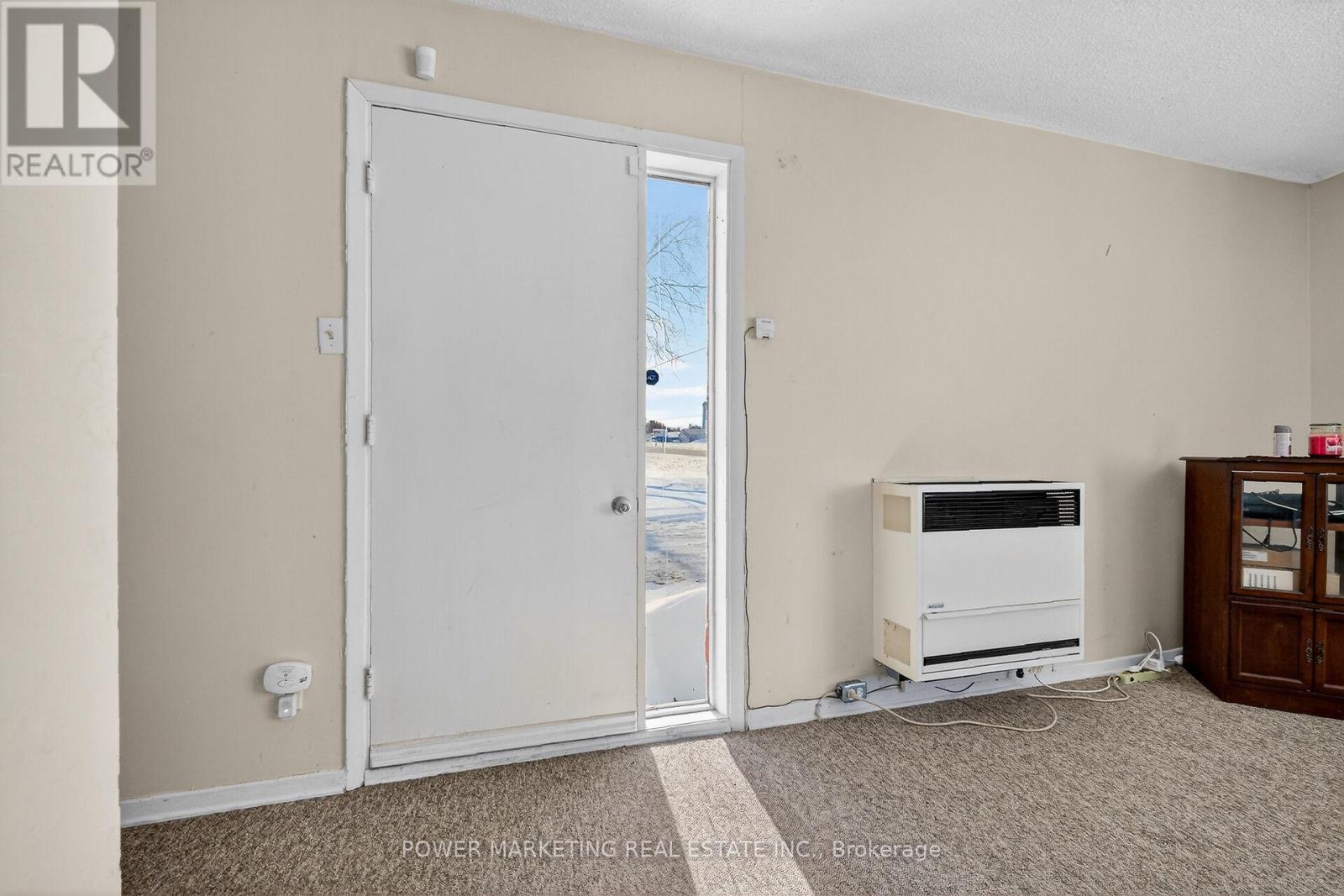 955 St Guillaume Road, Russell, Ontario  K0A 1W0 - Photo 12 - X13240022