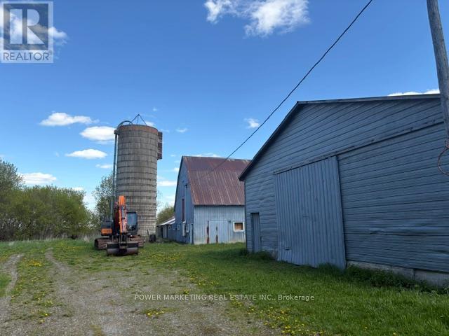 955 St Guillaume Road, Russell, Ontario  K0A 1W0 - Photo 2 - X13240022