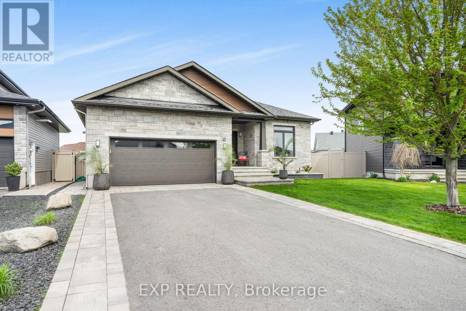 42 Granite Street, Clarence-Rockland, Ontario  K4K 0H8 - Photo 2 - X13240168