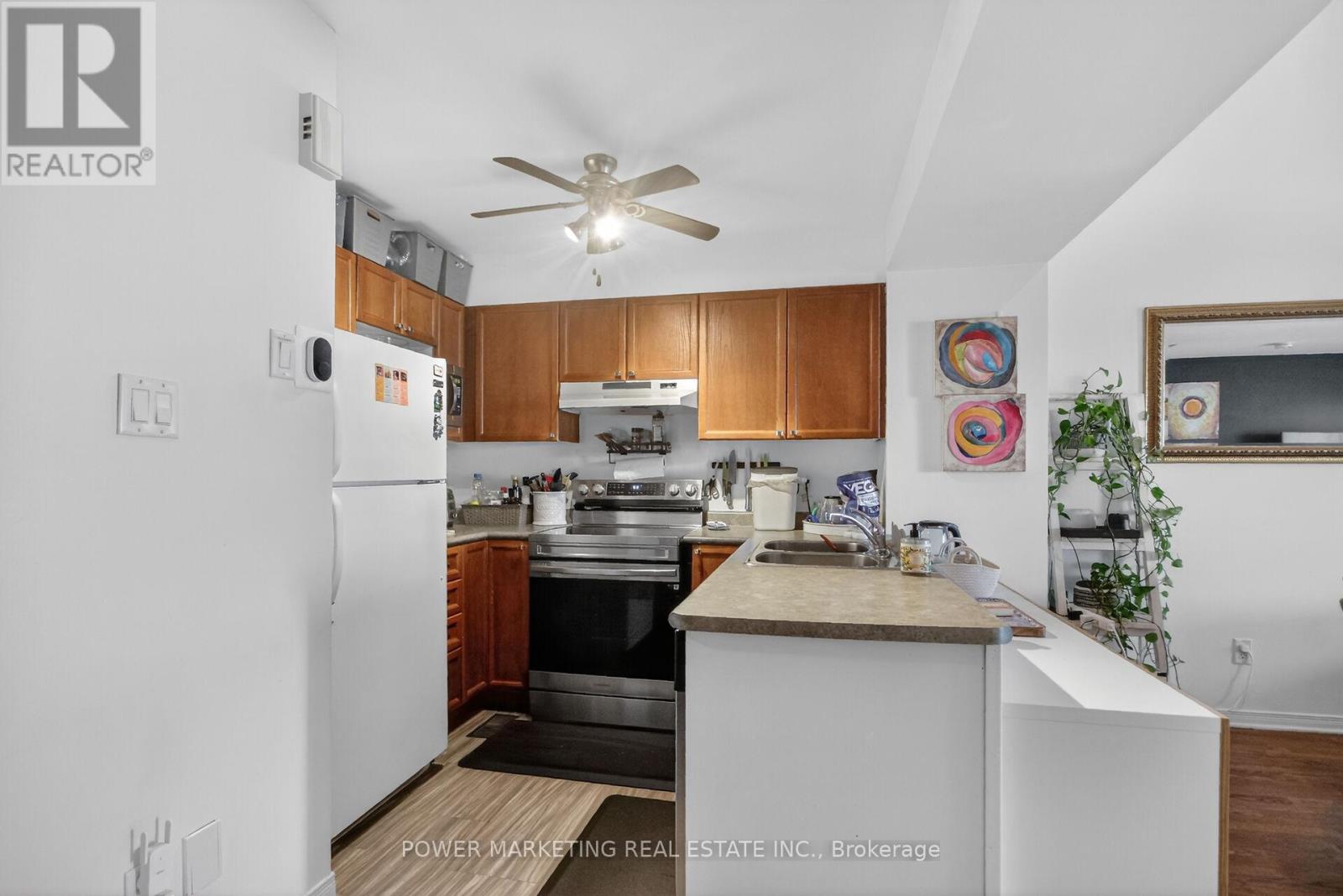 122 Scout Street, Ottawa, Ontario  K2C 4E2 - Photo 7 - X13240204