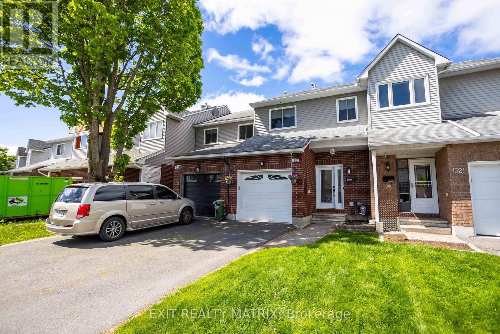 1523 Briarfield Crescent, Ottawa, Ontario  K4A 1Z9 - Photo 2 - X13240320