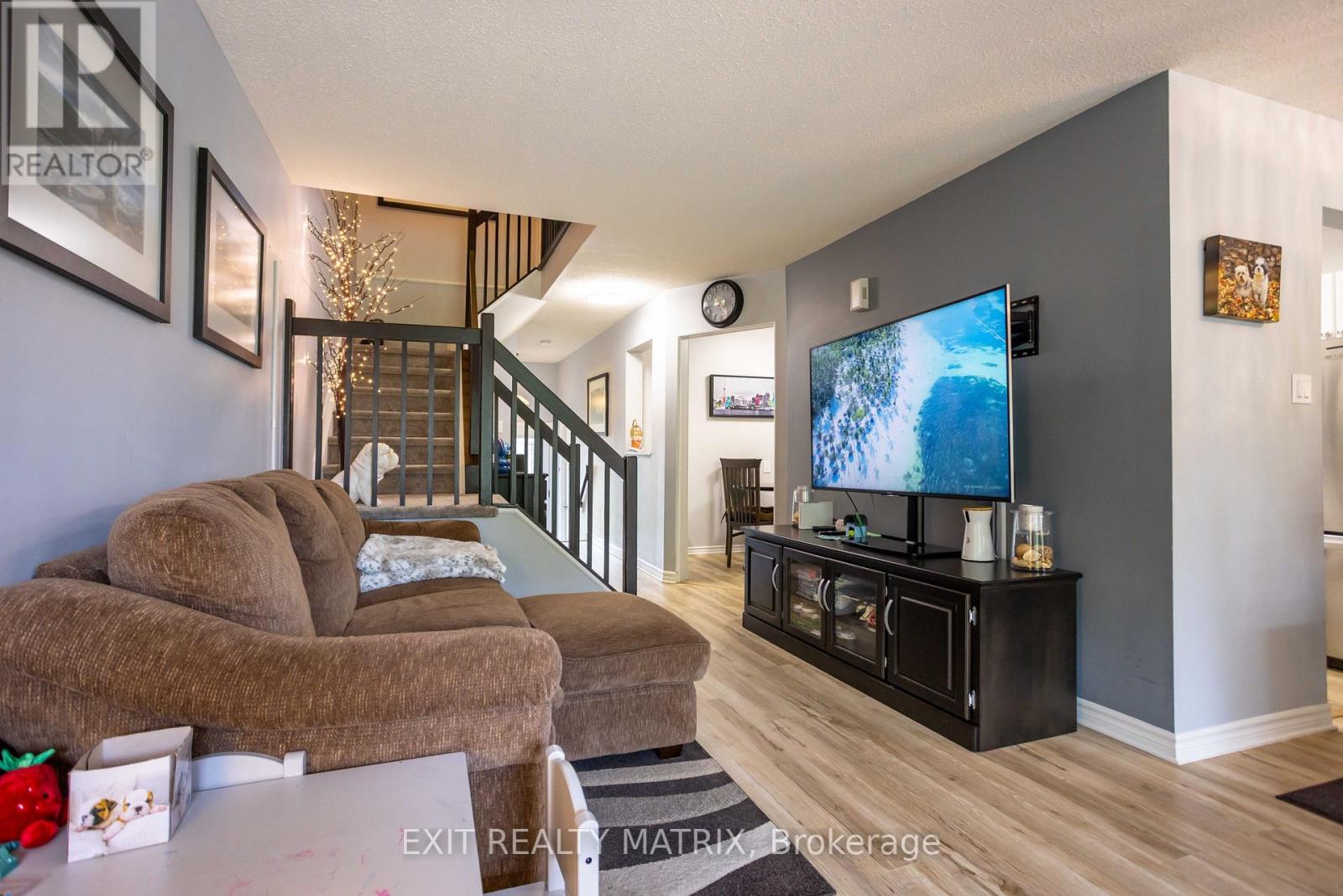 1523 Briarfield Crescent, Ottawa, Ontario  K4A 1Z9 - Photo 7 - X13240320