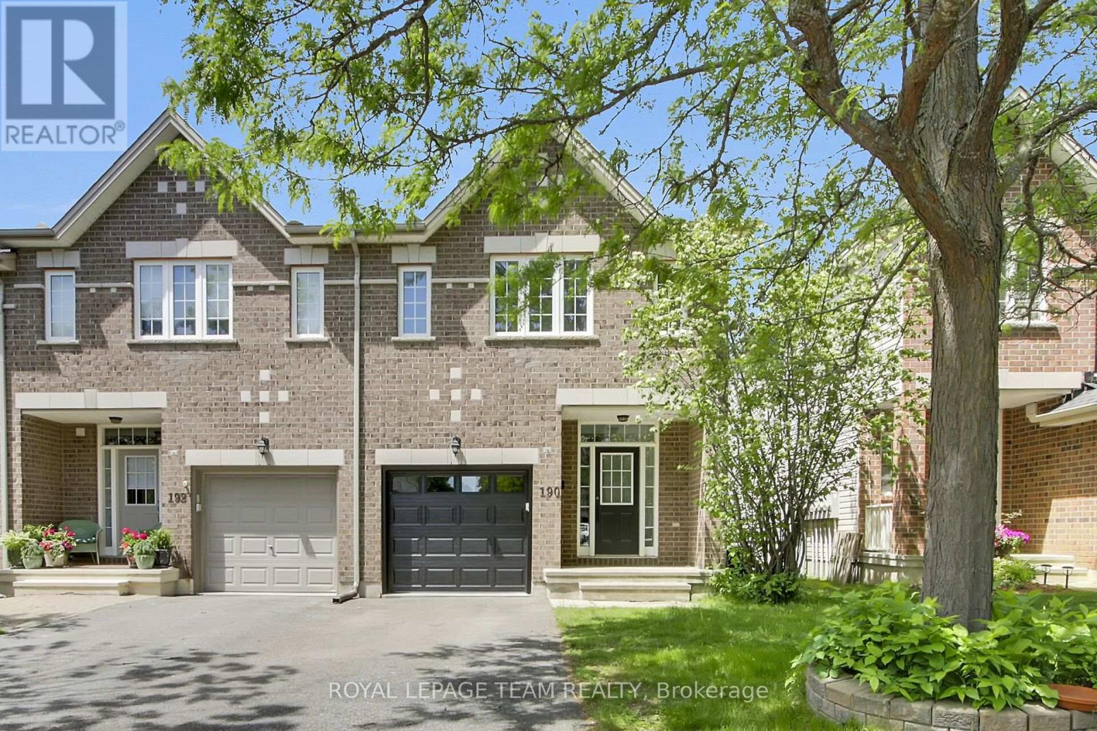 190 Saddlesmith Circle, Ottawa, Ontario  K2M 2Y6 - Photo 1 - X13240326