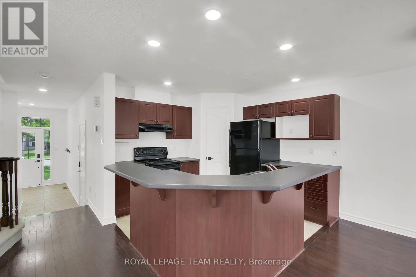190 Saddlesmith Circle, Ottawa, Ontario  K2M 2Y6 - Photo 10 - X13240326