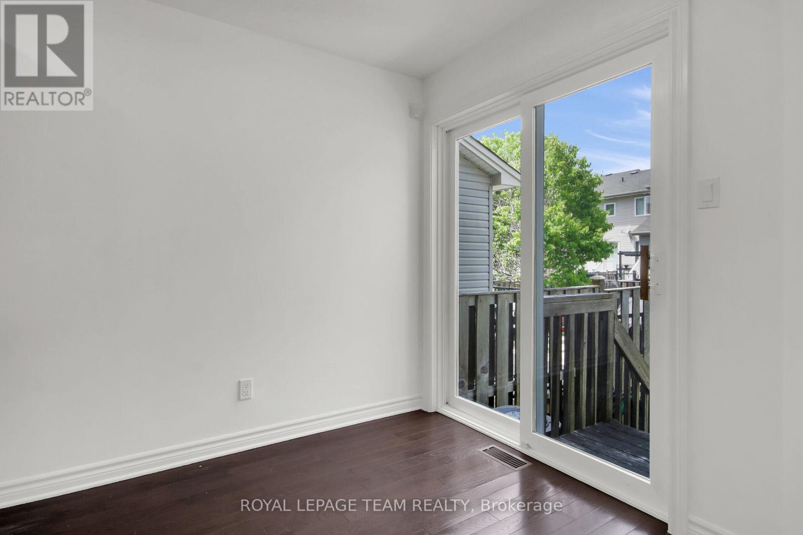190 Saddlesmith Circle, Ottawa, Ontario  K2M 2Y6 - Photo 13 - X13240326