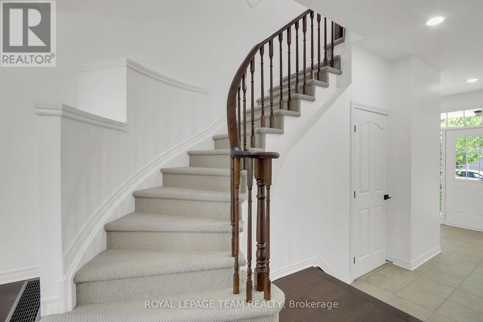 190 Saddlesmith Circle, Ottawa, Ontario  K2M 2Y6 - Photo 15 - X13240326