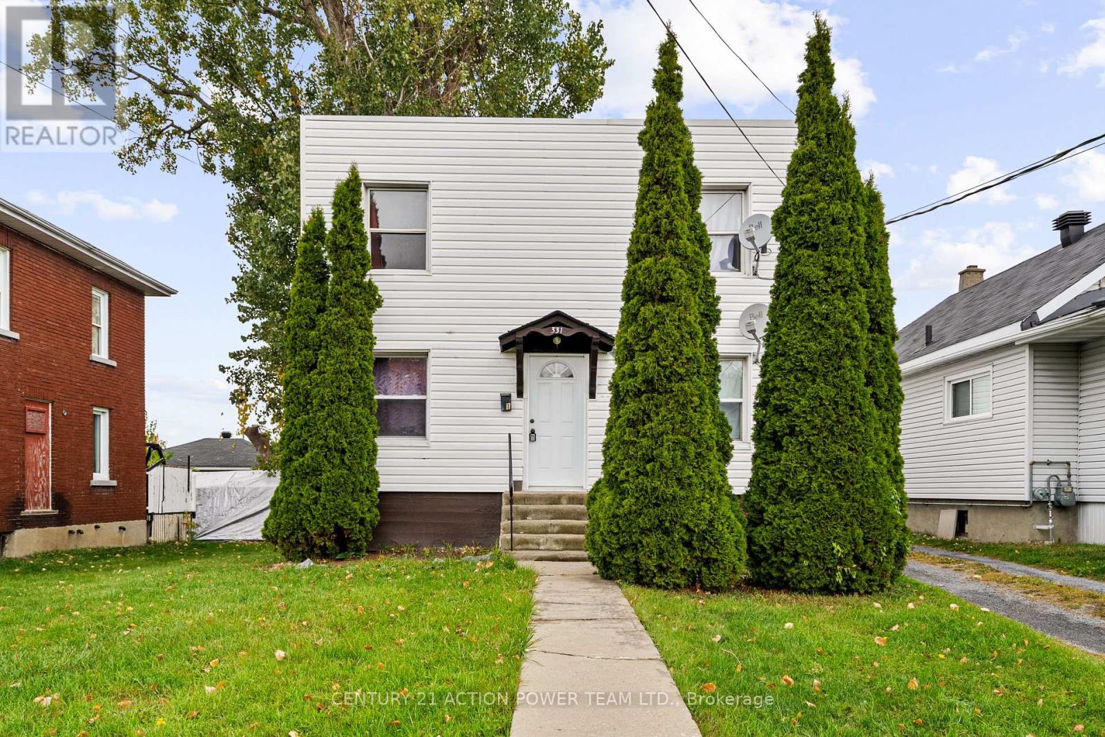 331 7th Street E, Cornwall, Ontario  K6H 2R8 - Photo 3 - X13240360