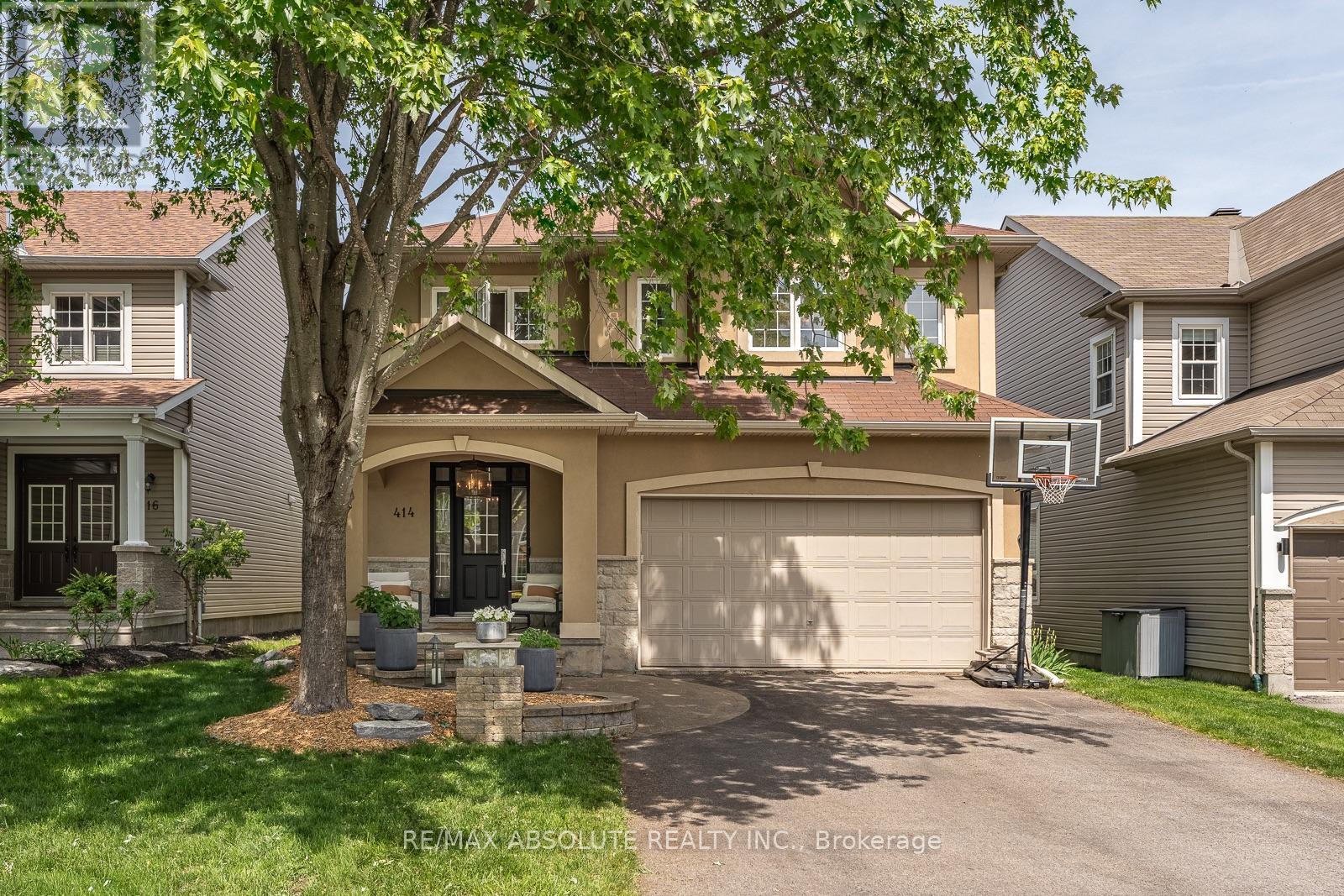 414 LANDSWOOD WAY, Ottawa, Ontario
