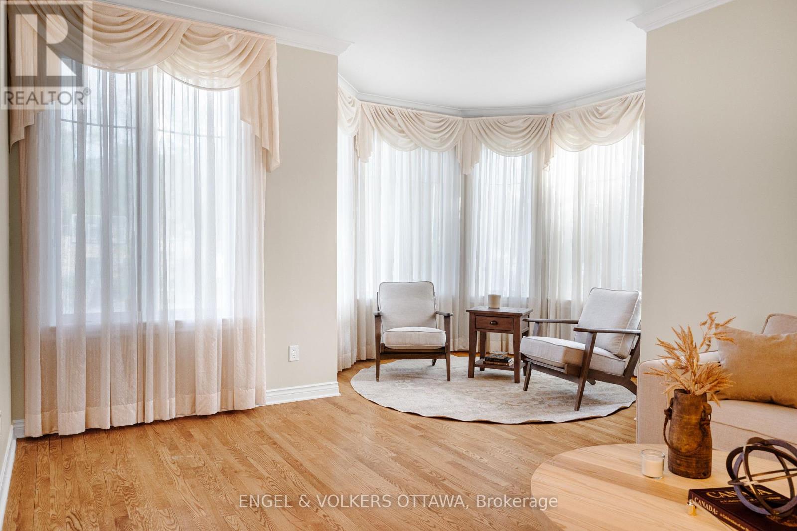 5 Cassone Court, Ottawa, Ontario  K2G 5V6 - Photo 6 - X13240736