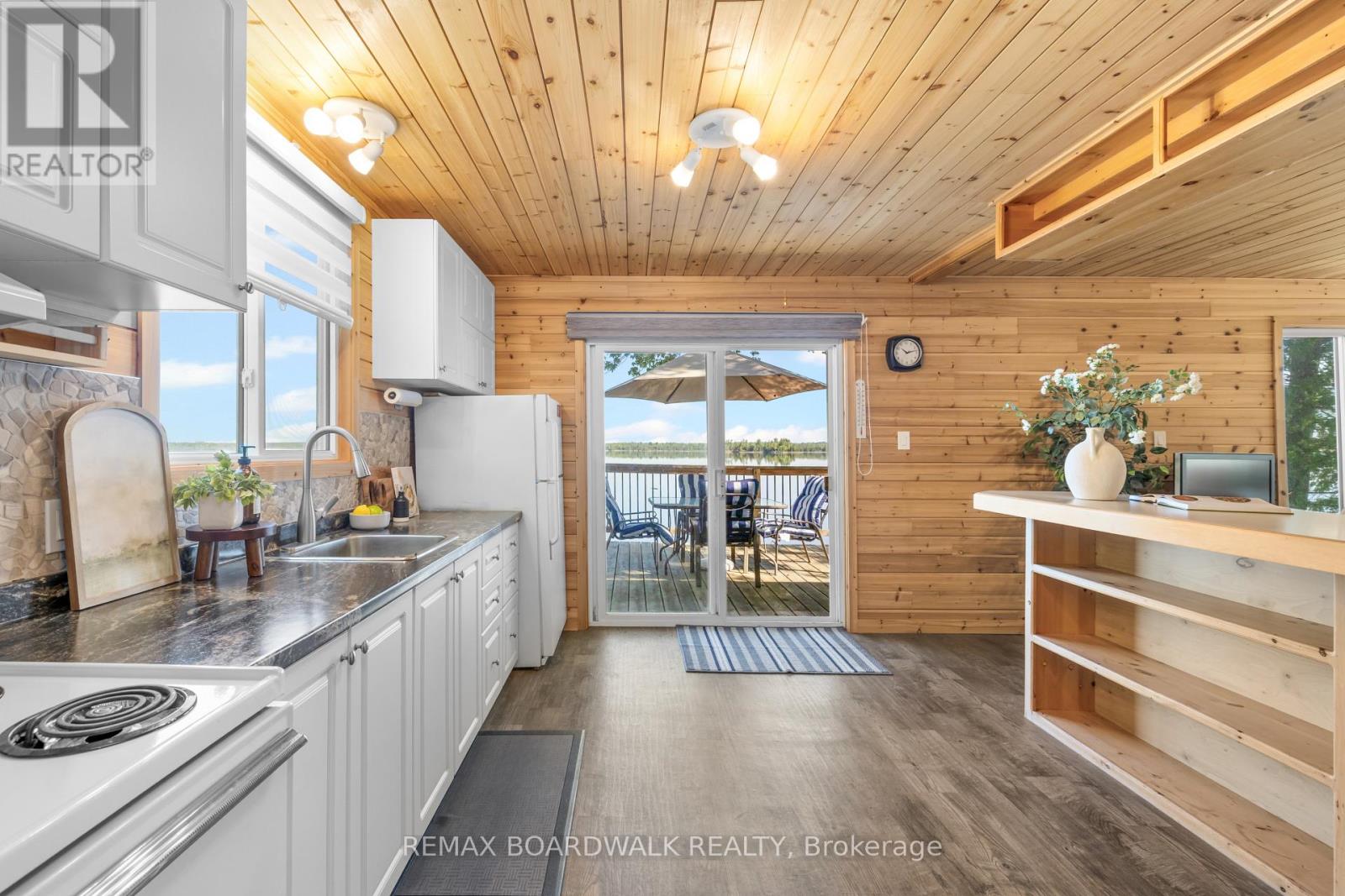 339 Leavoy Lane, Horton, Ontario  K7V 3Z8 - Photo 7 - X13240850