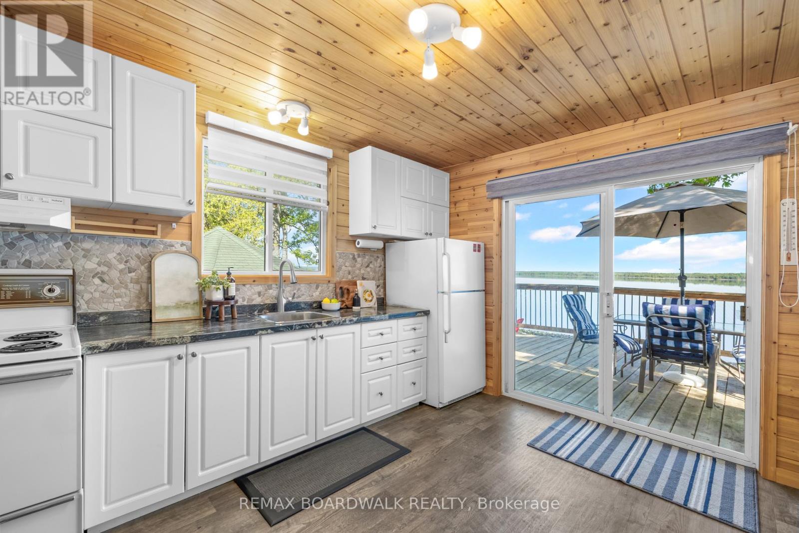 339 Leavoy Lane, Horton, Ontario  K7V 3Z8 - Photo 8 - X13240850
