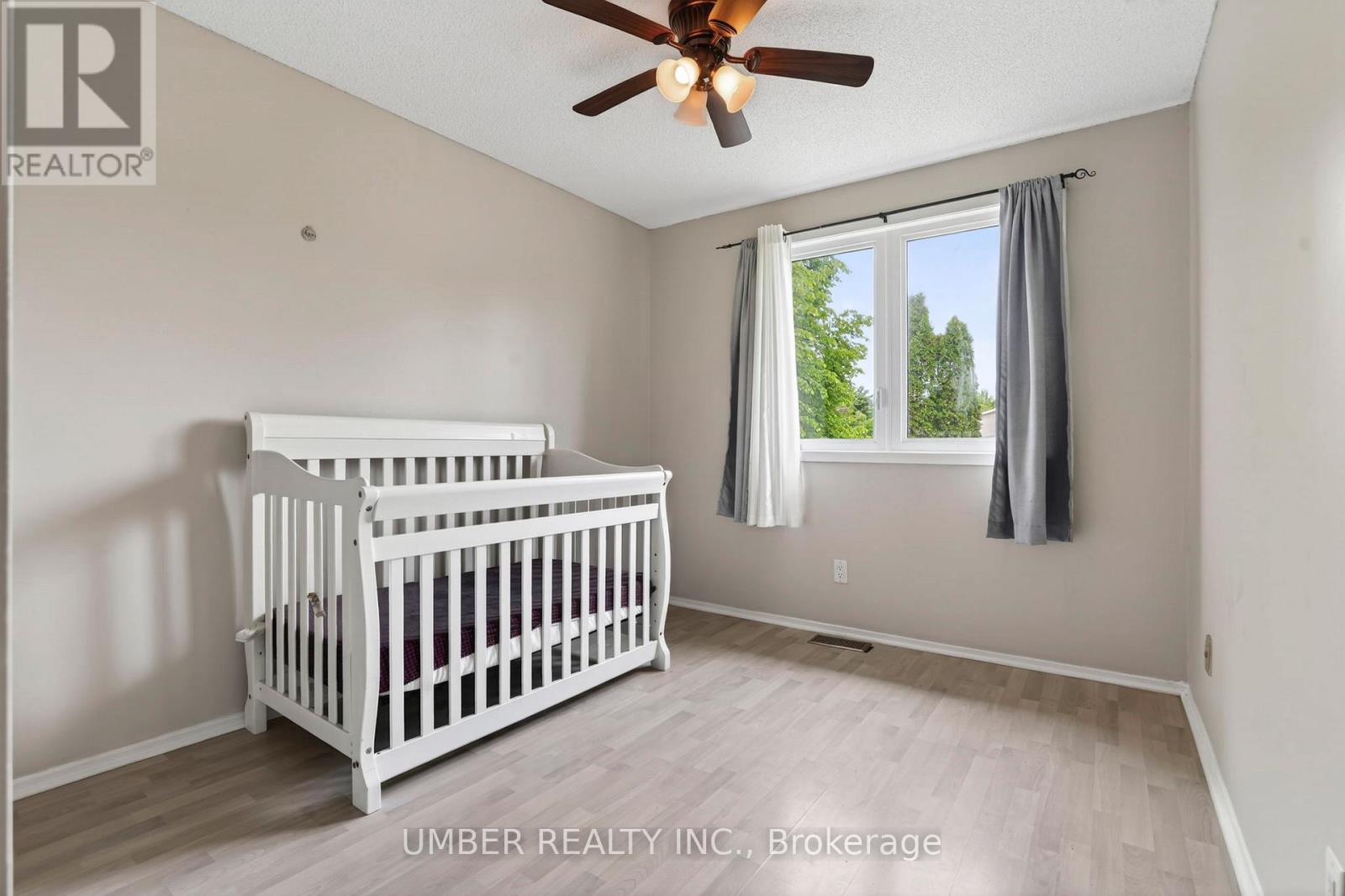 258 Anglehart Avenue, Ottawa, Ontario  K1E 2V9 - Photo 25 - X13240924