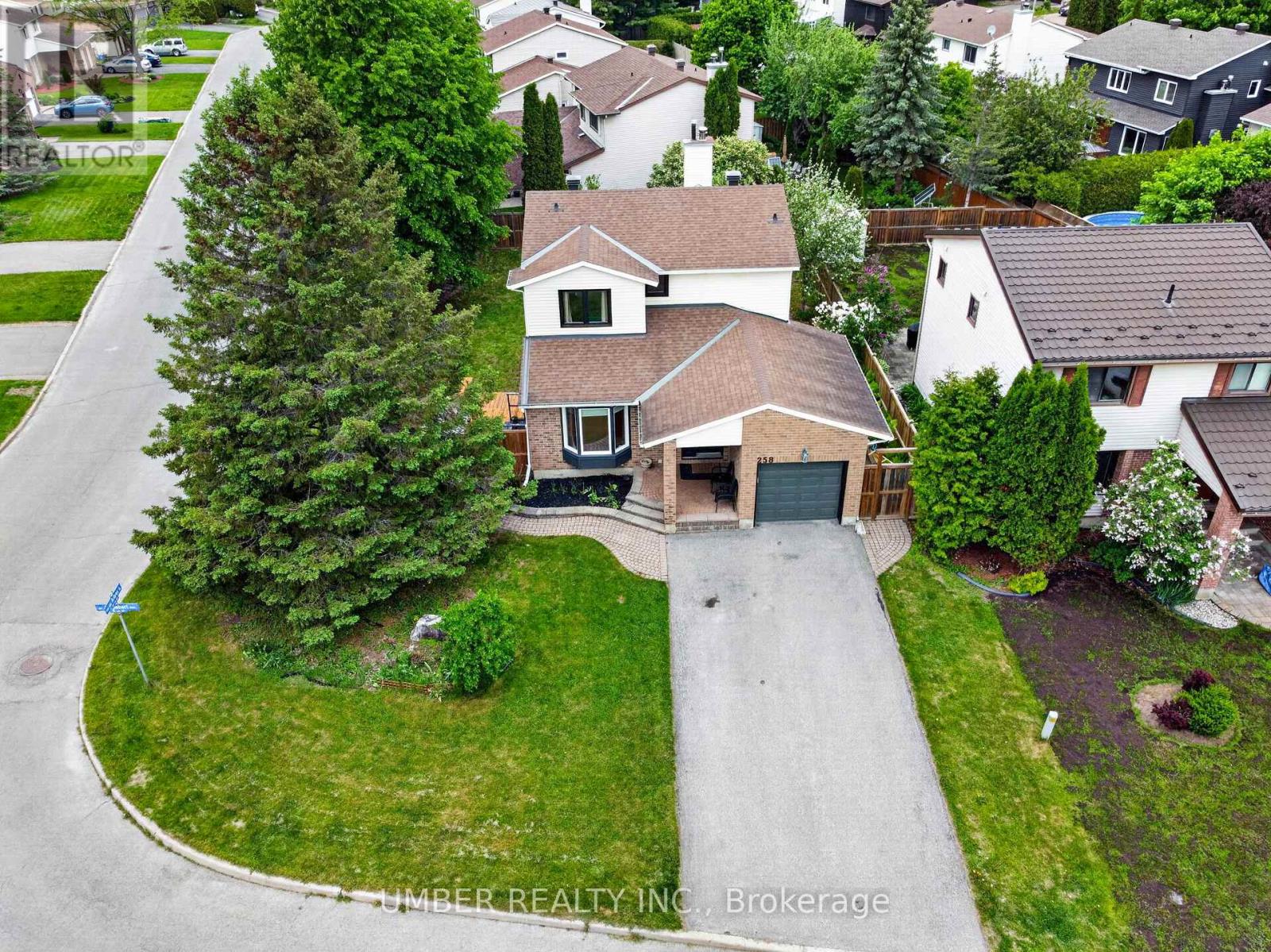 258 Anglehart Avenue, Ottawa, Ontario  K1E 2V9 - Photo 46 - X13240924