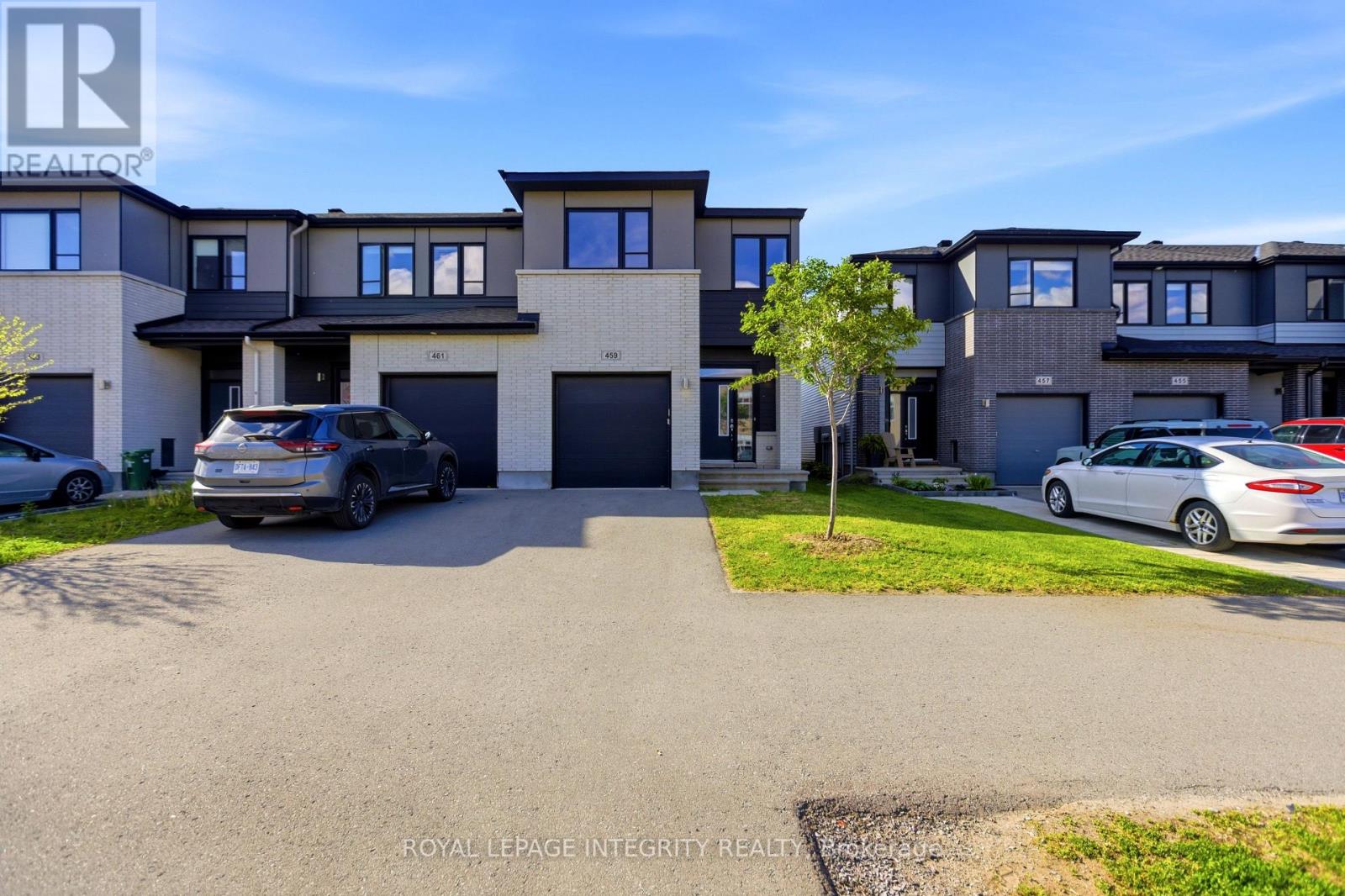 459 COPE DRIVE, Ottawa, Ontario