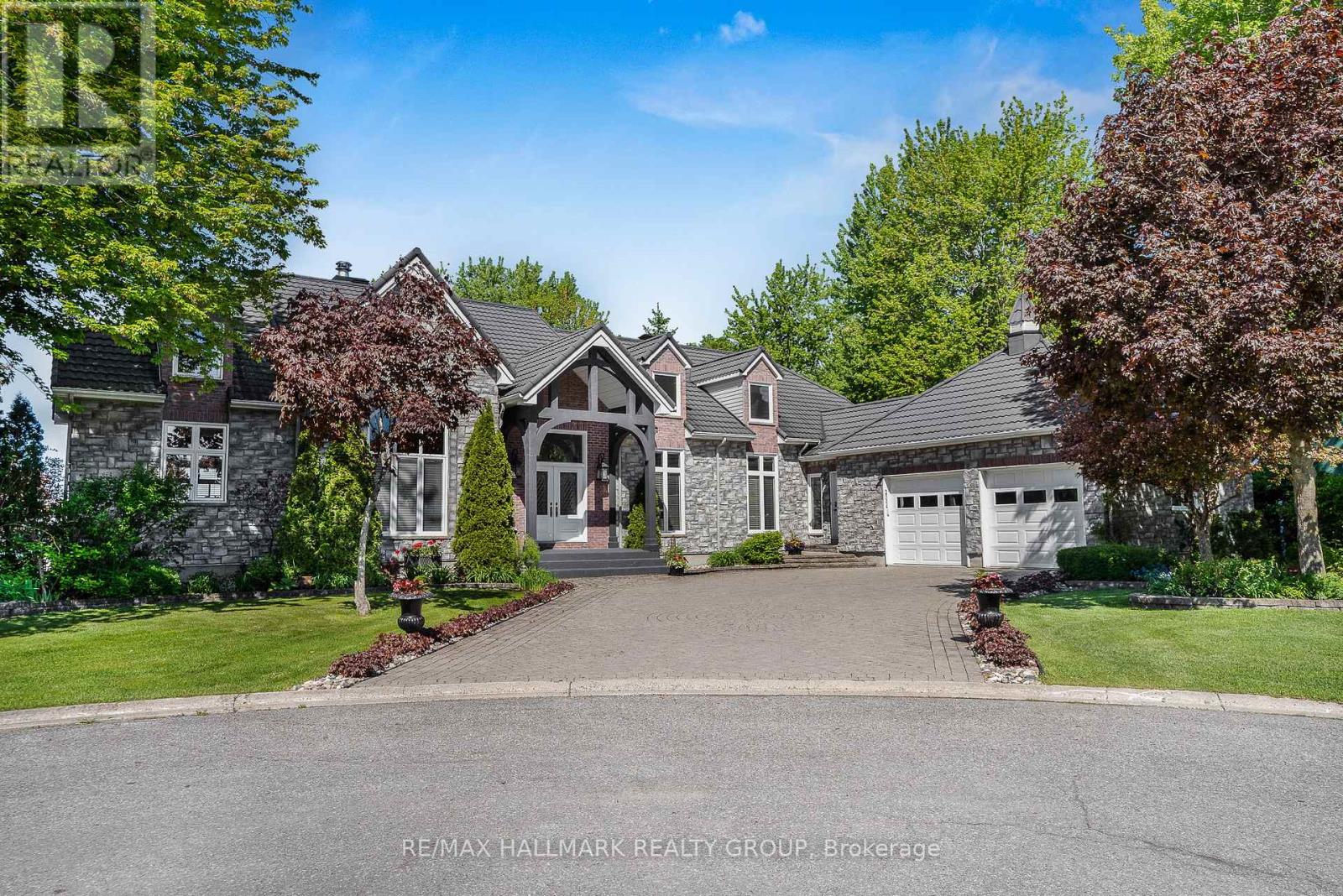 2584 Woods Street, Clarence-Rockland, Ontario  K4K 1J2 - Photo 2 - X13241088