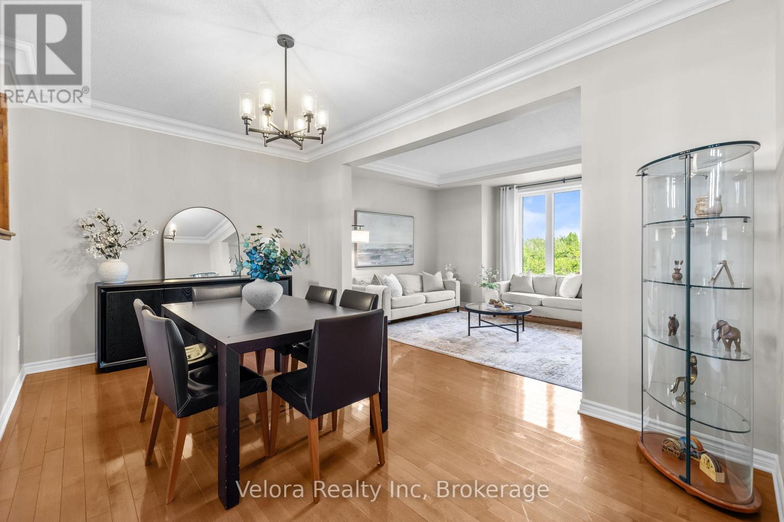 607 Rosehill Avenue, Ottawa, Ontario  K2S 0K3 - Photo 12 - X13241160