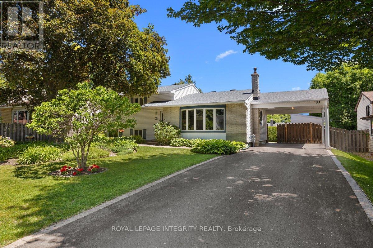 30 BISCAYNE CRESCENT, Ottawa, Ontario
