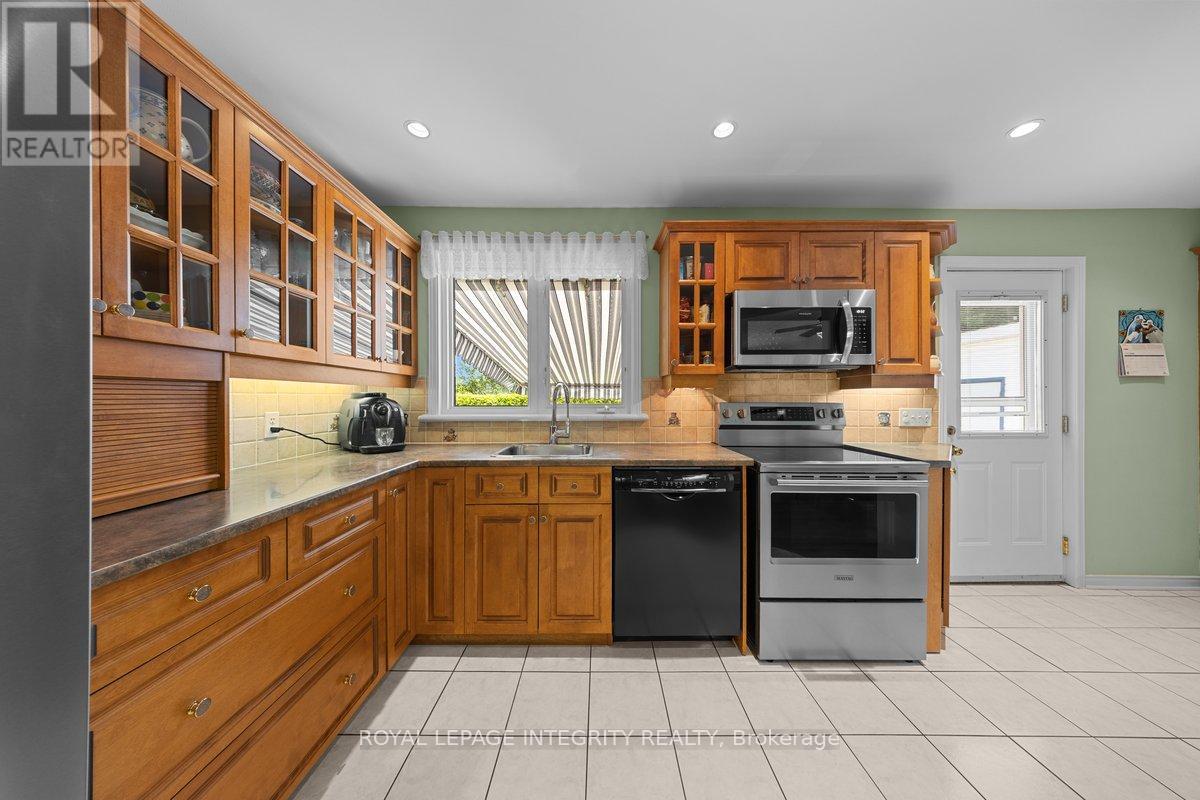 30 Biscayne Crescent, Ottawa, Ontario  K2E 6Y9 - Photo 12 - X13241268