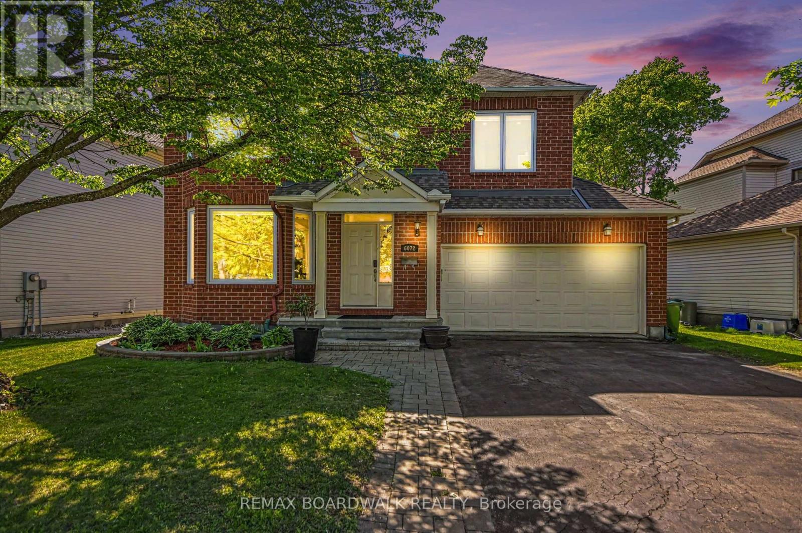 6072 Longleaf Drive, Ottawa, Ontario  K1W 1G4 - Photo 1 - X13241272