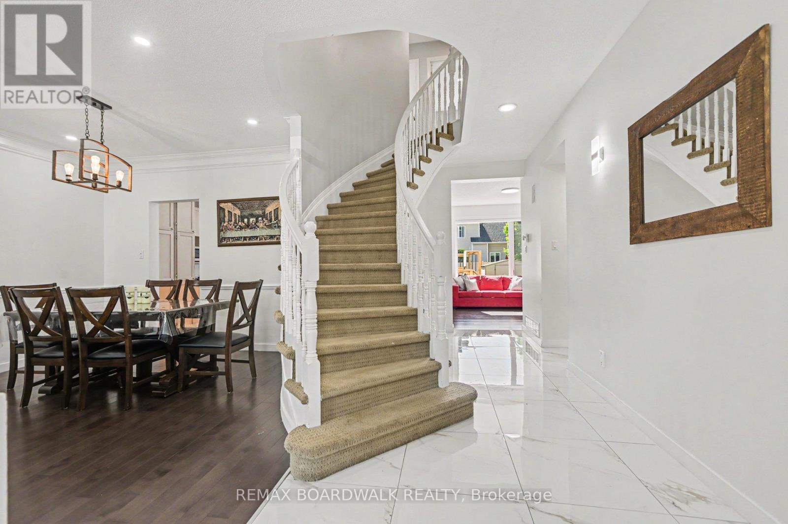 6072 Longleaf Drive, Ottawa, Ontario  K1W 1G4 - Photo 6 - X13241272