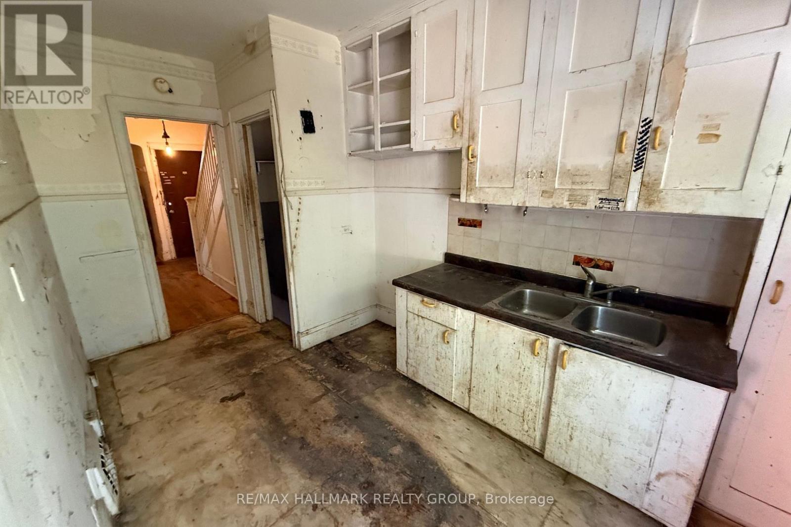 142 Clarendon Avenue, Ottawa, Ontario  K1Y 0R5 - Photo 5 - X13241276