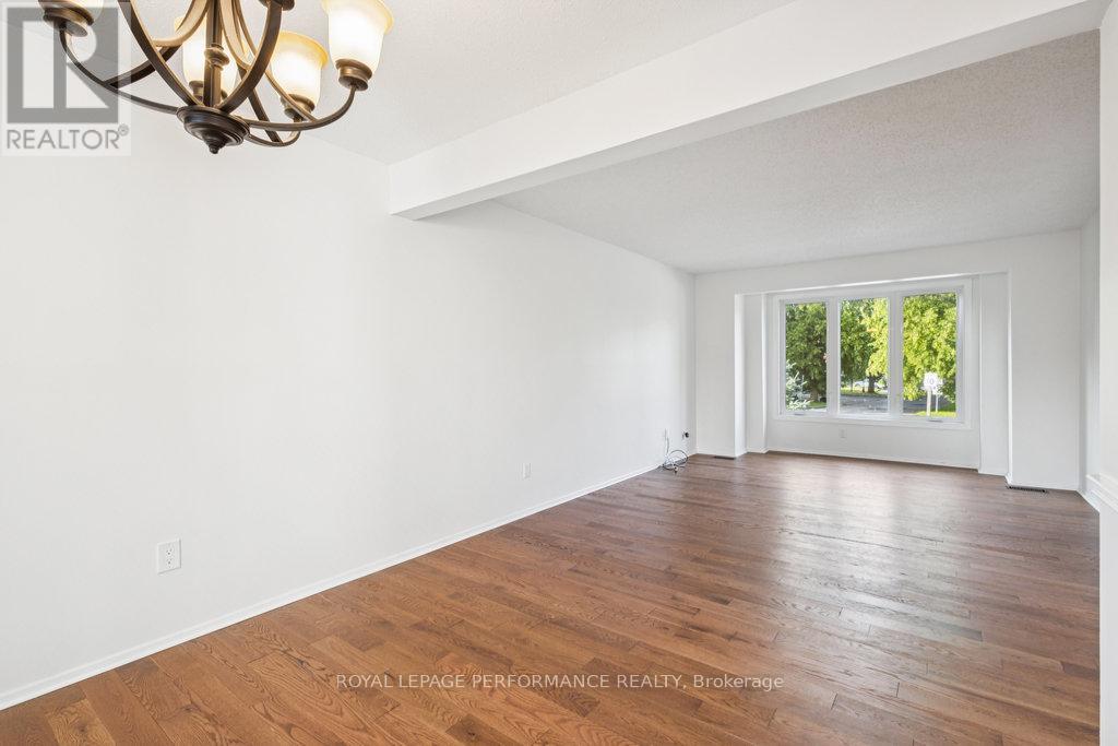 8 Gillespie Crescent, Ottawa, Ontario  K1V 9X8 - Photo 17 - X13241300