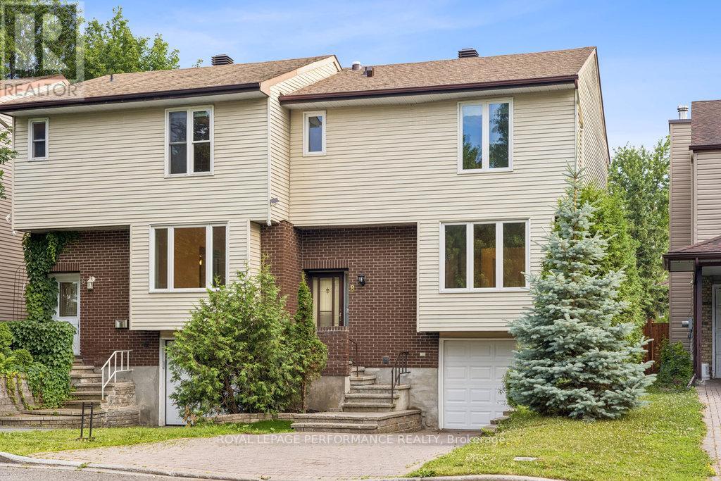 8 Gillespie Crescent, Ottawa, Ontario  K1V 9X8 - Photo 3 - X13241300