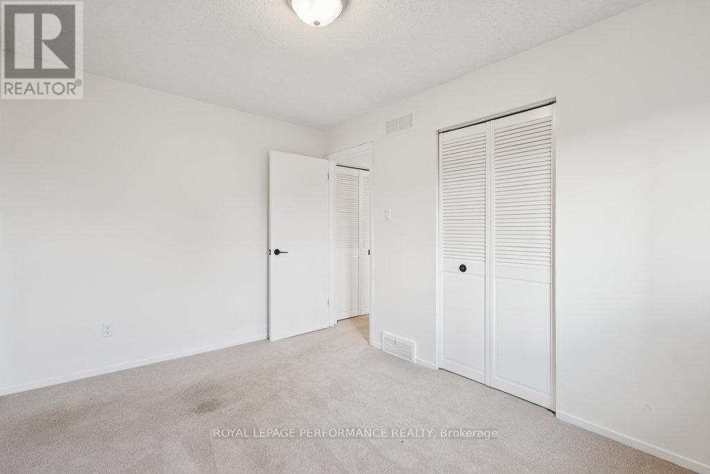8 Gillespie Crescent, Ottawa, Ontario  K1V 9X8 - Photo 32 - X13241300