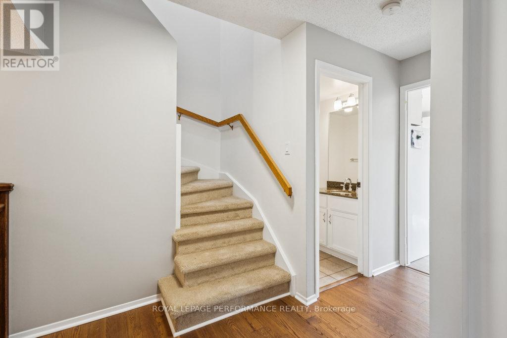 8 Gillespie Crescent, Ottawa, Ontario  K1V 9X8 - Photo 40 - X13241300