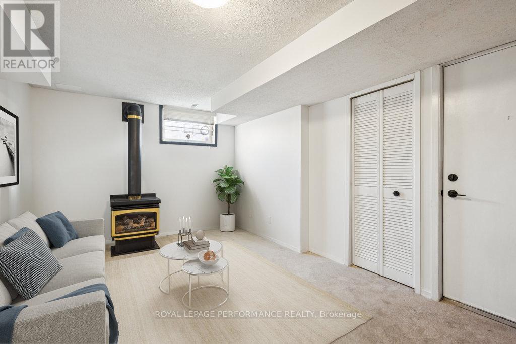 8 Gillespie Crescent, Ottawa, Ontario  K1V 9X8 - Photo 43 - X13241300