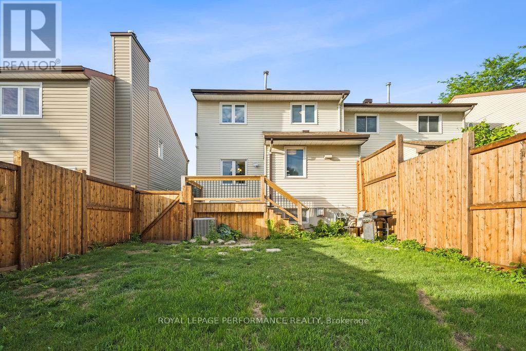 8 Gillespie Crescent, Ottawa, Ontario  K1V 9X8 - Photo 47 - X13241300