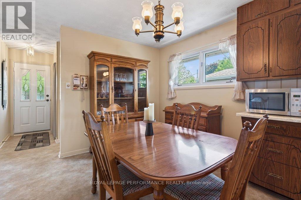 2184 Melfort Street, Ottawa, Ontario  K1G 1H7 - Photo 14 - X13241308