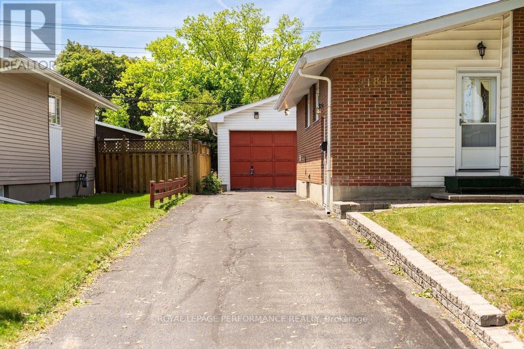 2184 Melfort Street, Ottawa, Ontario  K1G 1H7 - Photo 36 - X13241308