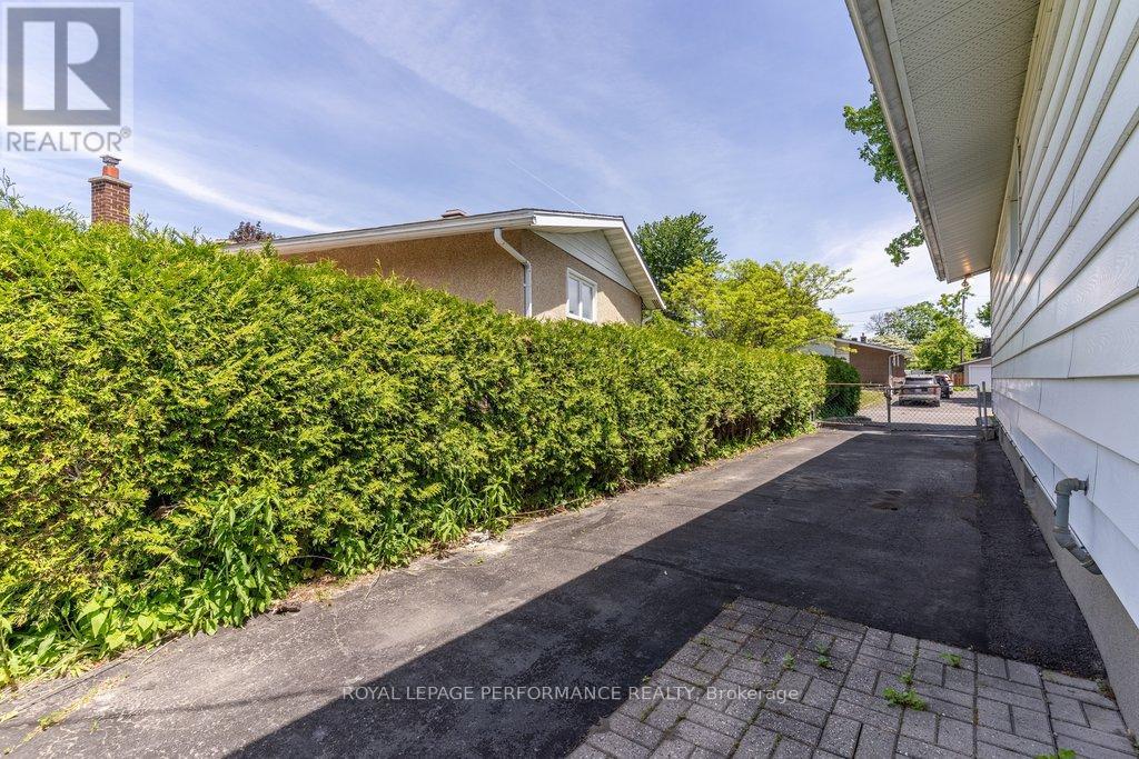 2184 Melfort Street, Ottawa, Ontario  K1G 1H7 - Photo 37 - X13241308