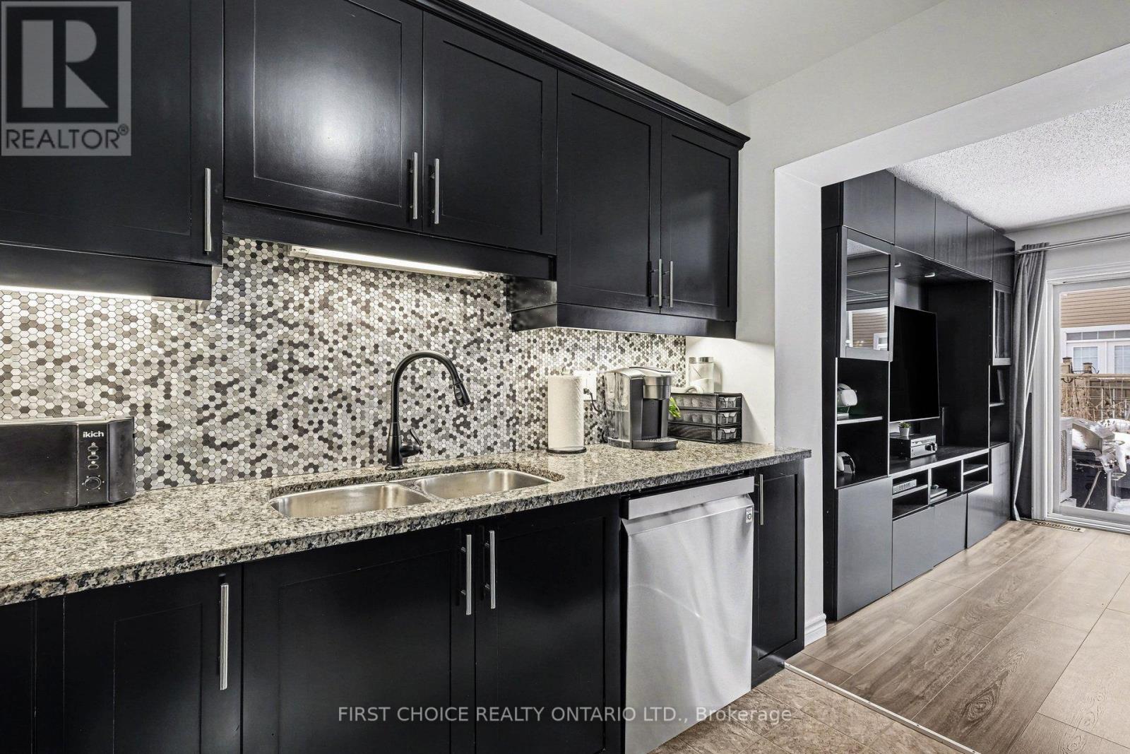 622 Bluegill Avenue, Ottawa, Ontario  K2J 5Y8 - Photo 5 - X13241554