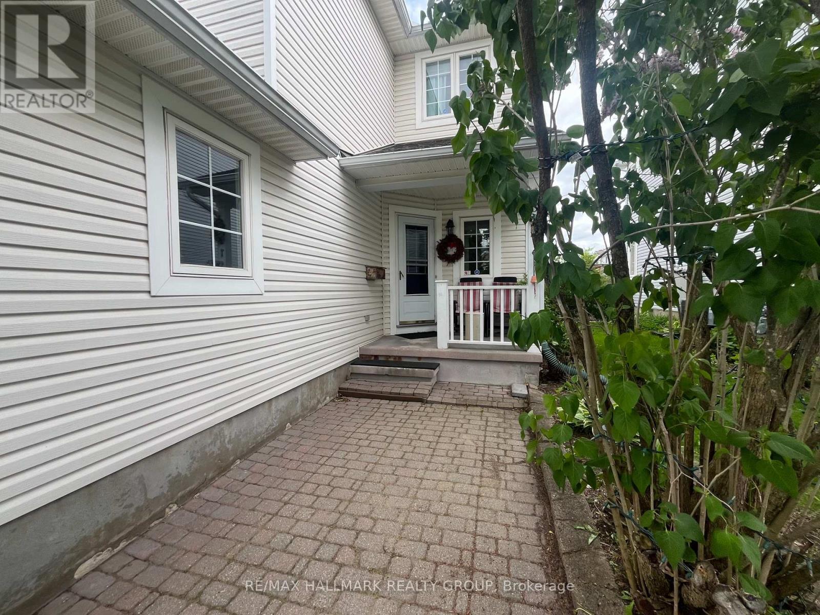 827 Como Crescent, Ottawa, Ontario  K4A 3Z8 - Photo 2 - X13241680