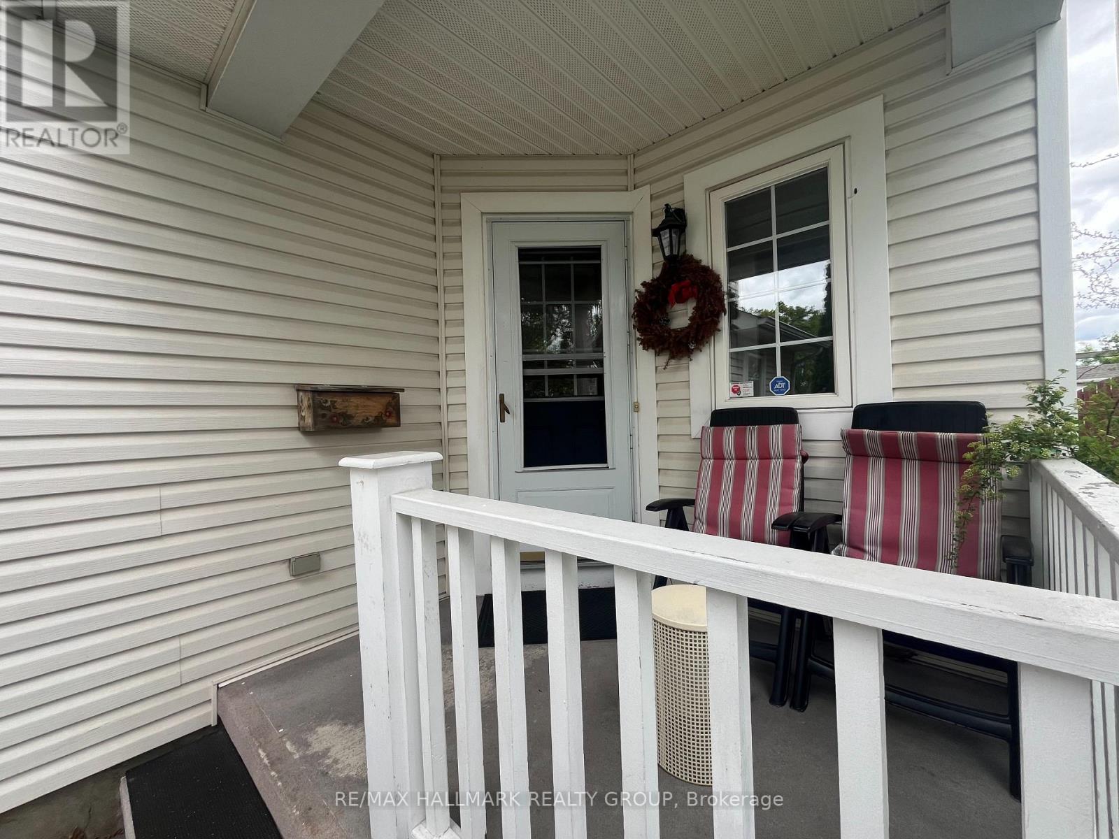 827 Como Crescent, Ottawa, Ontario  K4A 3Z8 - Photo 3 - X13241680