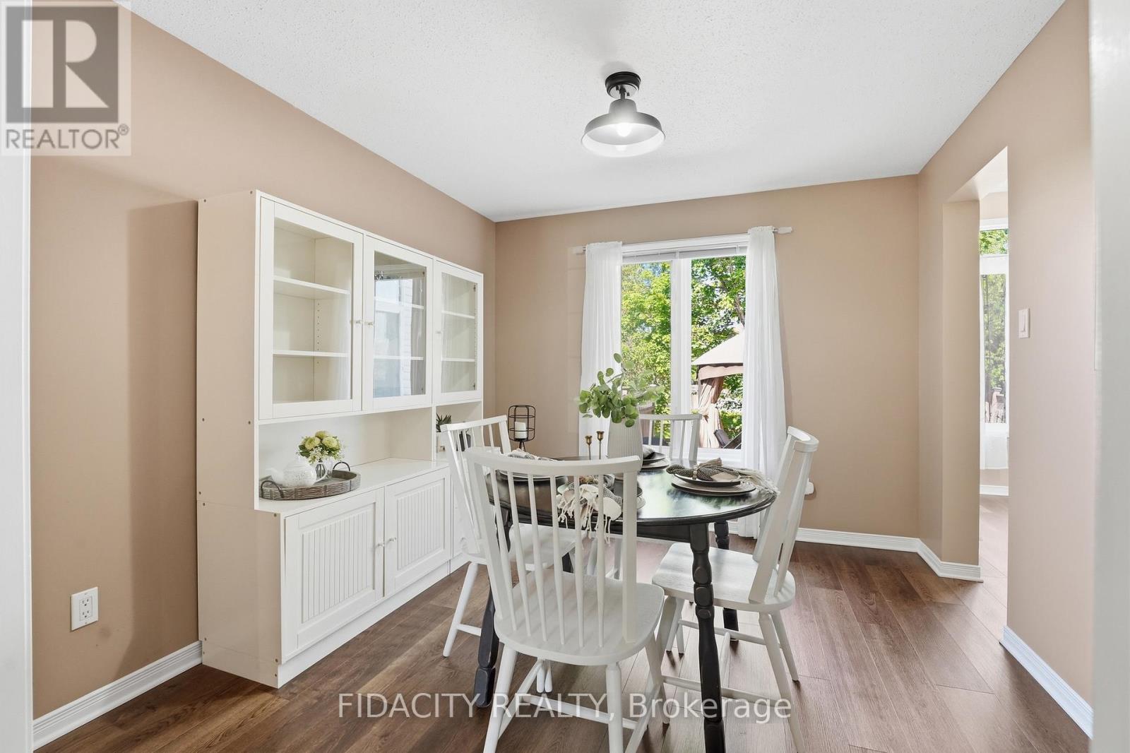 173 Whalings Circle, Ottawa, Ontario  K2S 1S4 - Photo 9 - X13241718