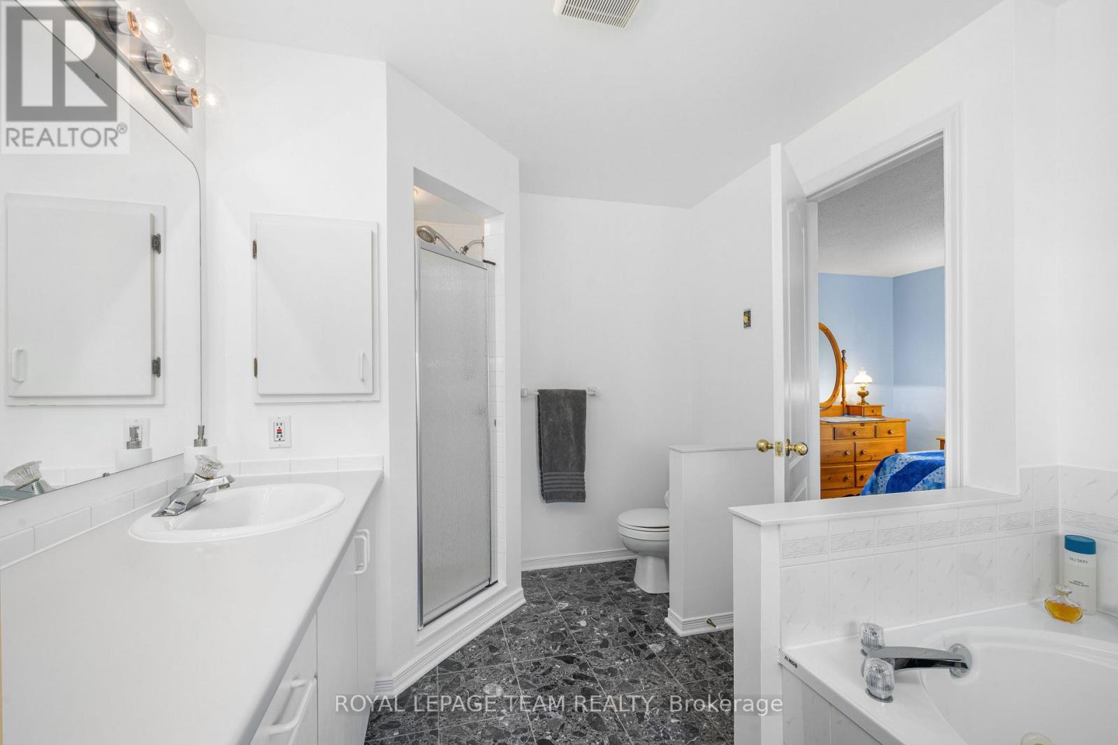 31 - 68 Grandcourt Drive, Ottawa, Ontario  K2G 5W9 - Photo 13 - X13241736