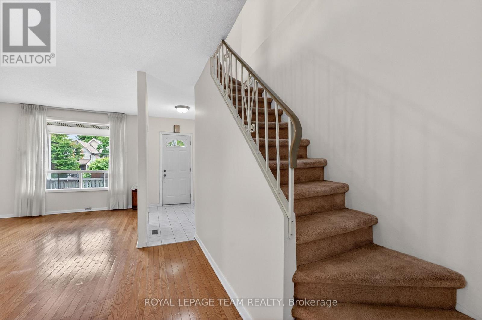274 Breezehill Avenue S, Ottawa, Ontario  K1Y 2J3 - Photo 15 - X13241954