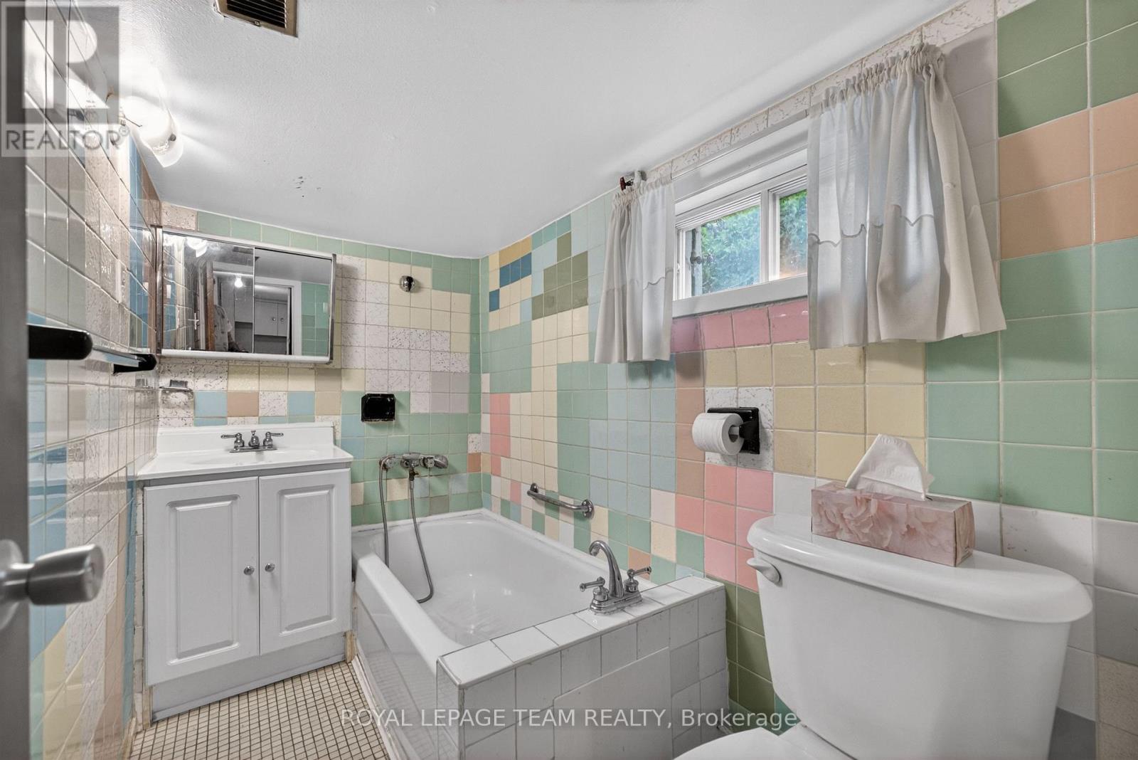 274 Breezehill Avenue S, Ottawa, Ontario  K1Y 2J3 - Photo 29 - X13241954