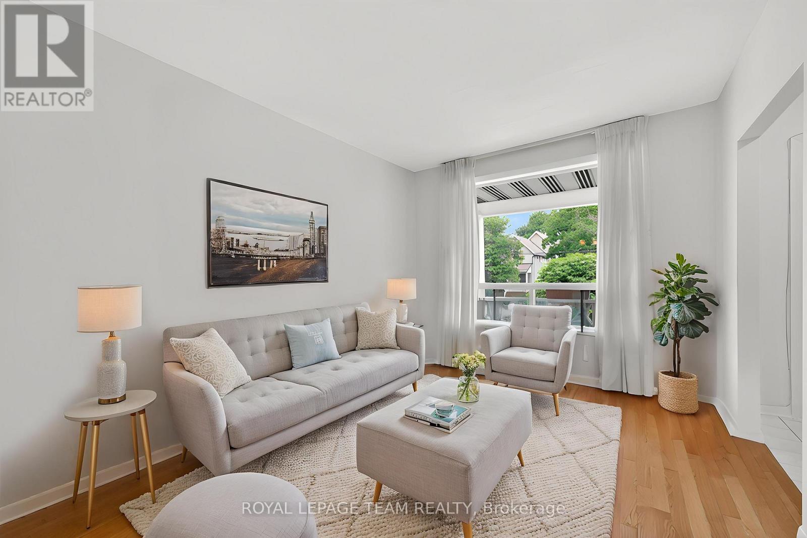 274 Breezehill Avenue S, Ottawa, Ontario  K1Y 2J3 - Photo 8 - X13241954