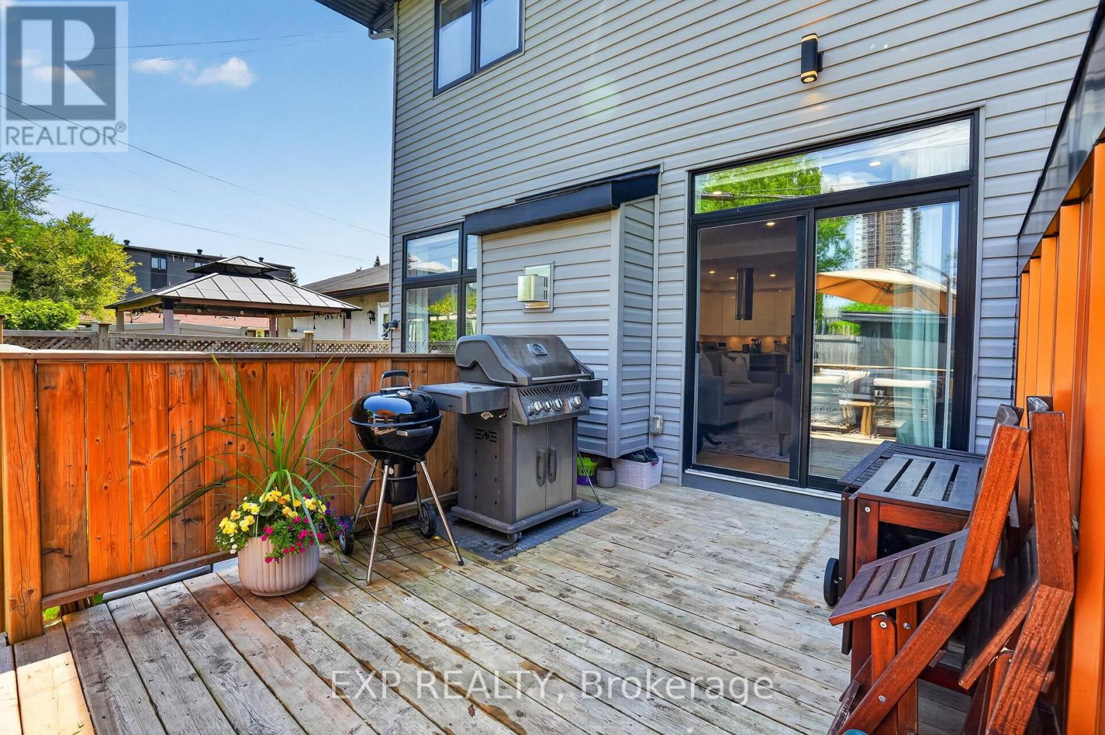 215 Columbus Avenue, Ottawa, Ontario  K1K 1P7 - Photo 40 - X13241764