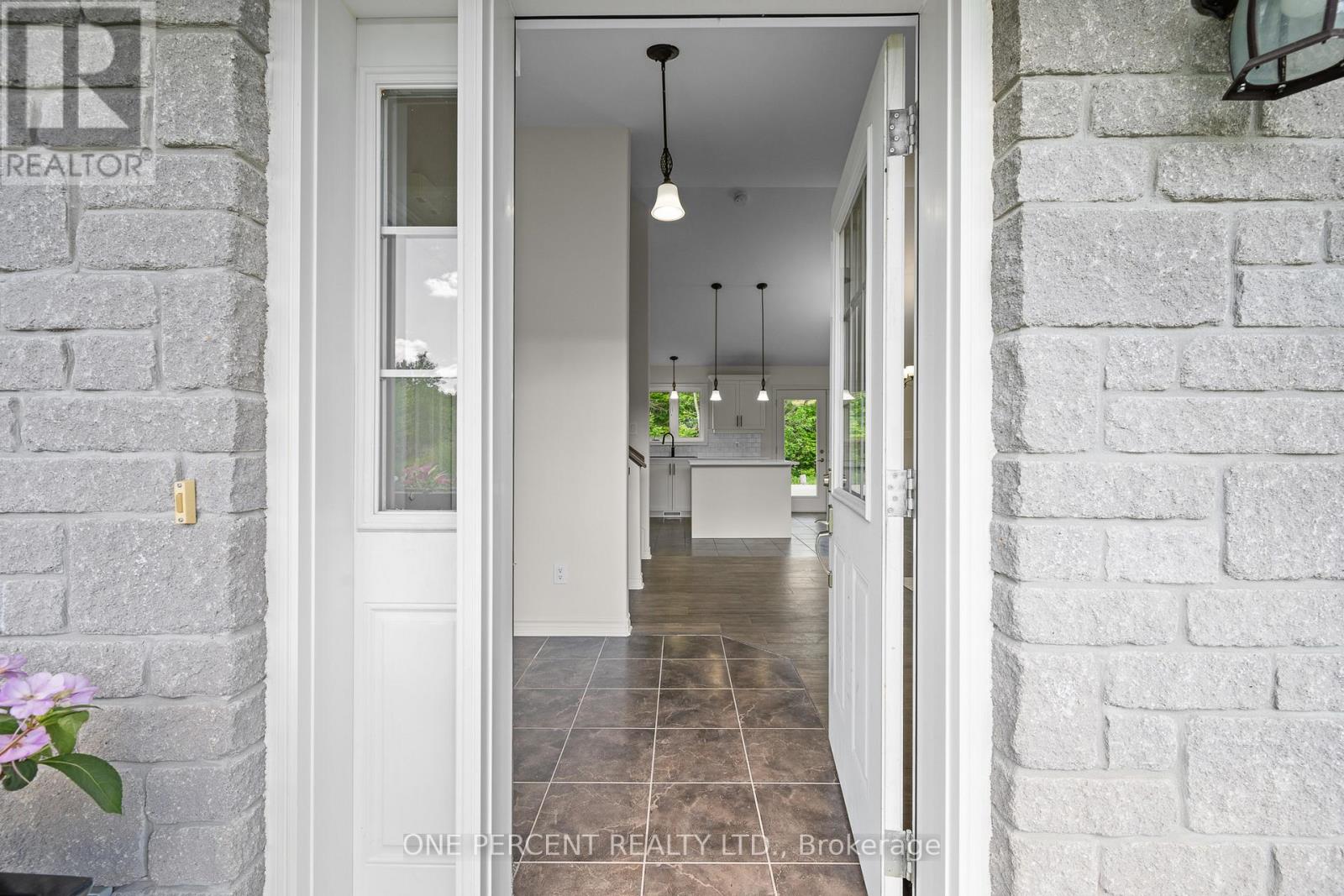 42 Stonewalk Drive, North Grenville, Ontario  K0G 1J0 - Photo 5 - X13242174