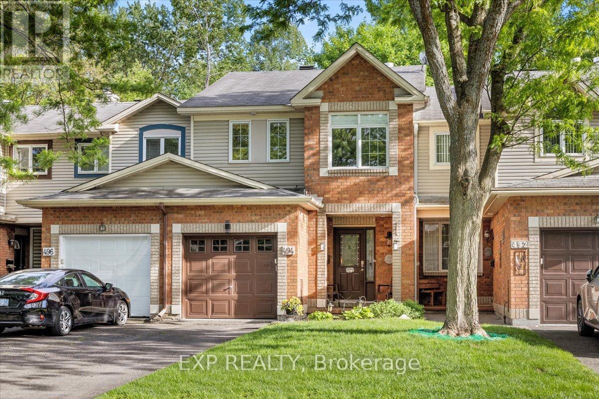 494 LAWLER CRESCENT, Ottawa, Ontario