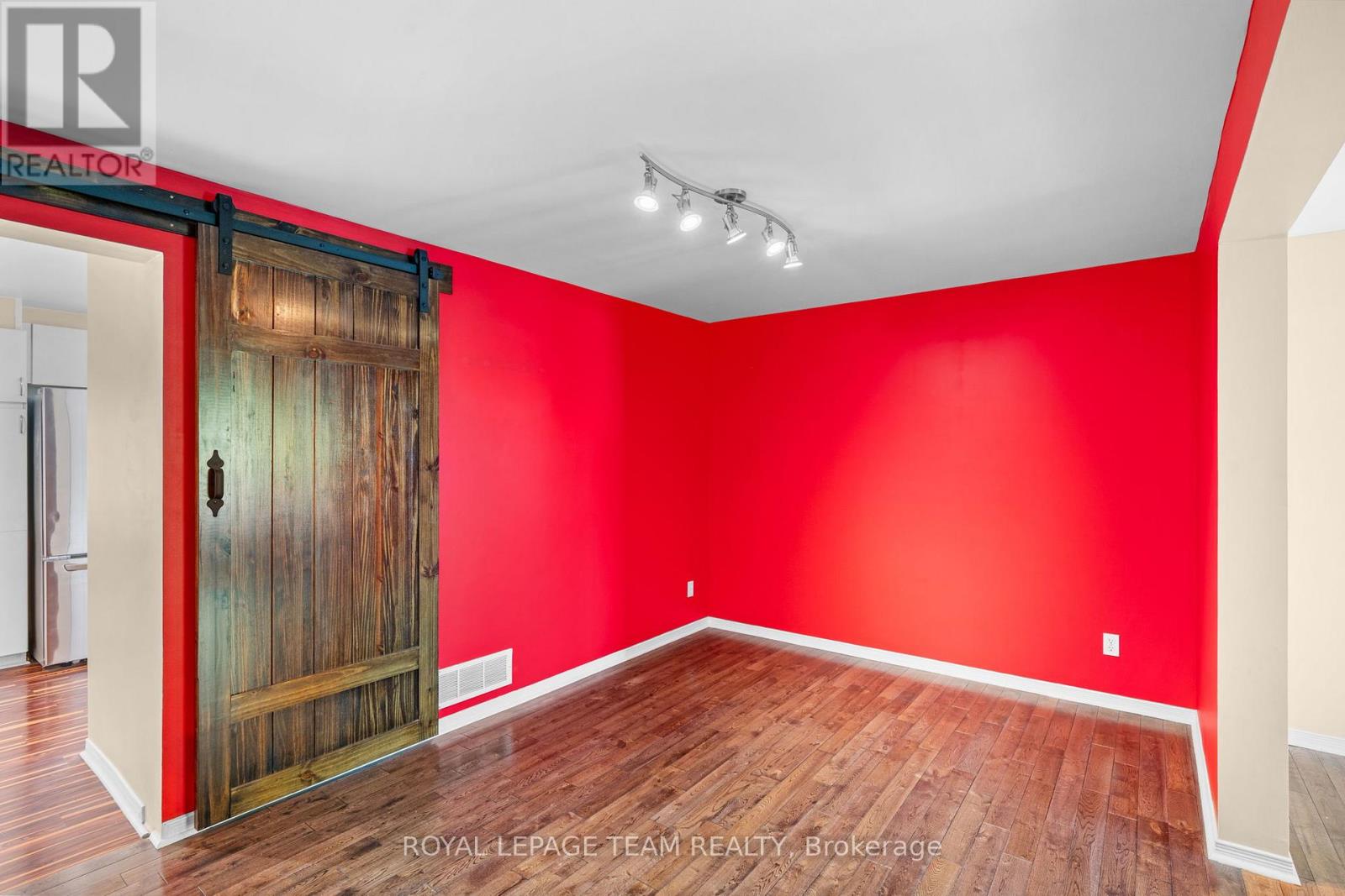 8 Mannington Court, Ottawa, Ontario  K2J 4A1 - Photo 9 - X13242400